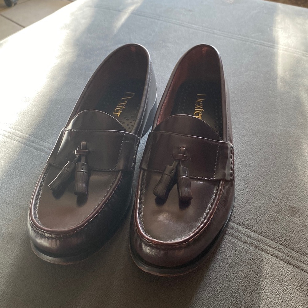 Dexter Dress Shoes With Tassels Size 8.5 Leather Sole and Upper